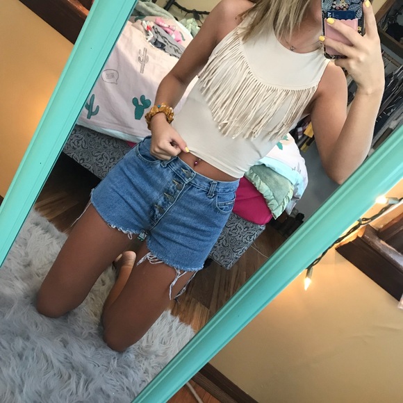 crop top - Picture 2 of 3